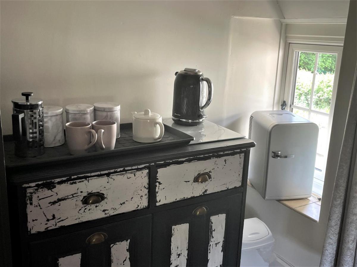The Dairyman Suite Moreton  Bagian luar foto